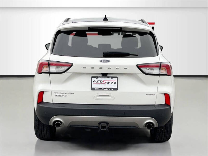 2022 Ford Escape Titanium