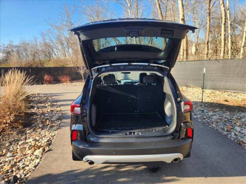 2023 Ford Escape Platinum