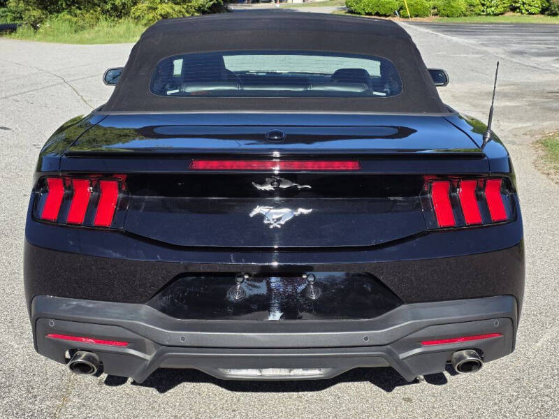 2025 Ford Mustang EcoBoost Premium