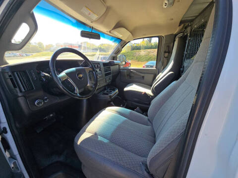 2019 Chevrolet Express 2500