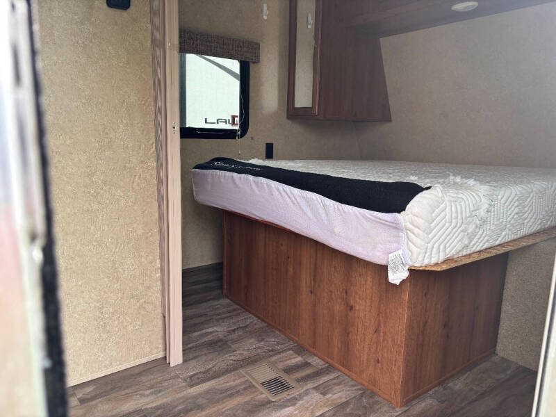 2017 Gulfstream Conquest SE 20QBG