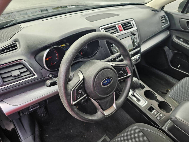 2018 Subaru Outback 2.5i