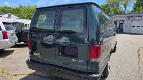 2009 Ford E-Series E-350 SD XL