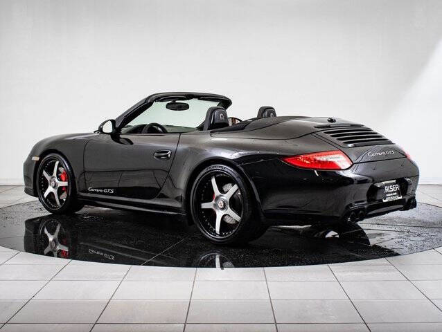 2011 Porsche 911 Carrera GTS