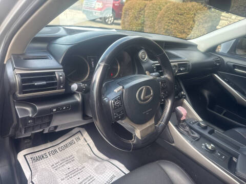2017 Lexus IS 200t