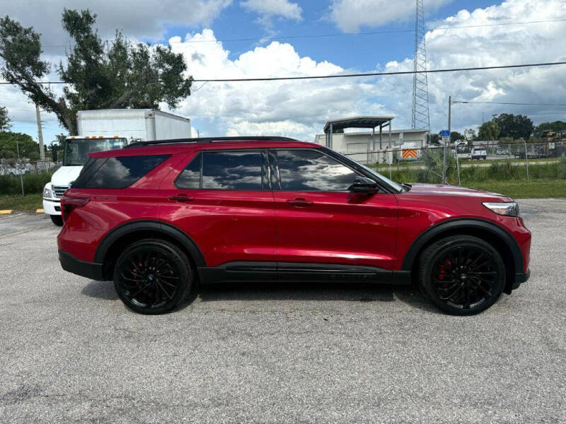 2023 Ford Explorer ST