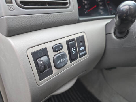 2007 Toyota Corolla LE