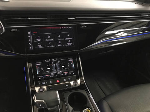 2022 Audi Q7 quattro Premium Plus 45 TFSI