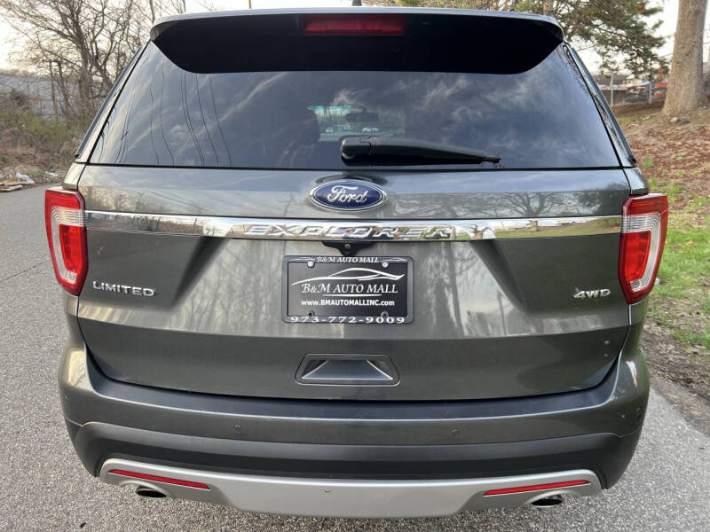 2017 Ford Explorer Limited