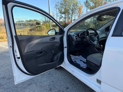 2018 Chevrolet Sonic LT Auto Fleet