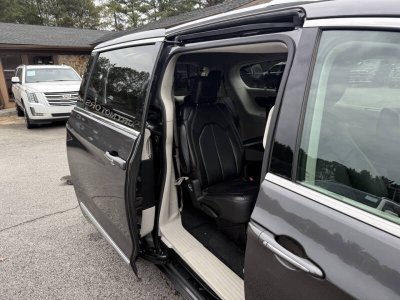 2018 Chrysler Pacifica Touring L