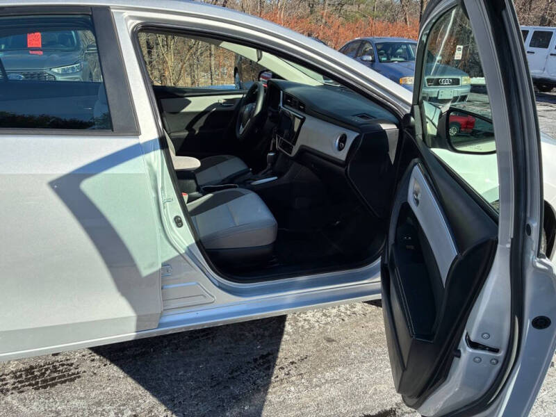 2019 Toyota Corolla LE