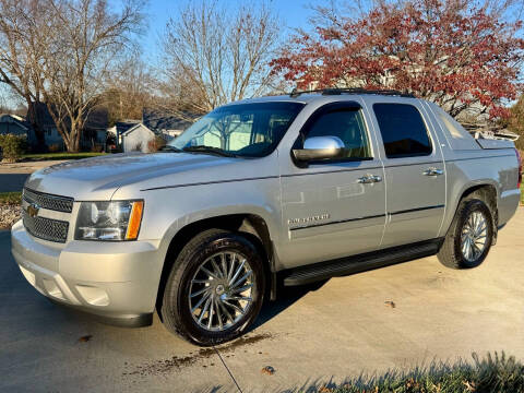 2011 Chevrolet Avalanche for sale at Easter Brothers Preowned Autos in Vienna WV