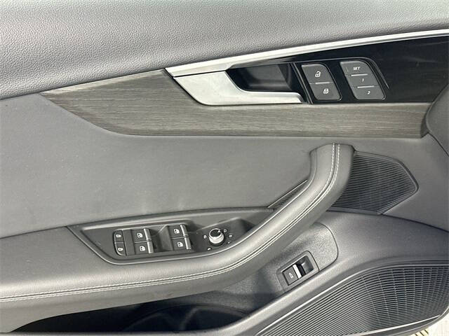 2024 Audi A4 quattro S line Prem Plus 45 TFSI