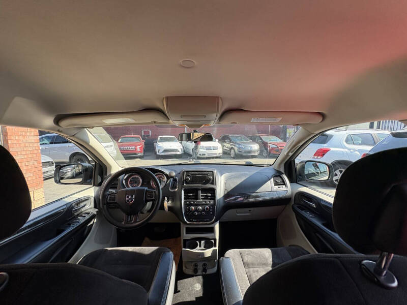 2014 Dodge Grand Caravan SE