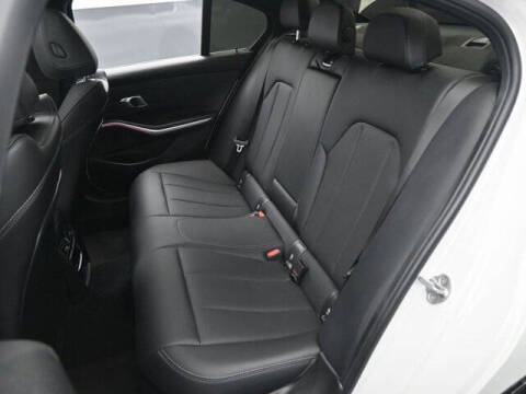 2024 BMW 3 Series 330i xDrive