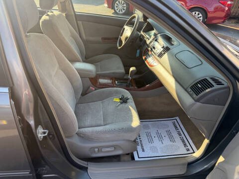 2002 Toyota Camry LE