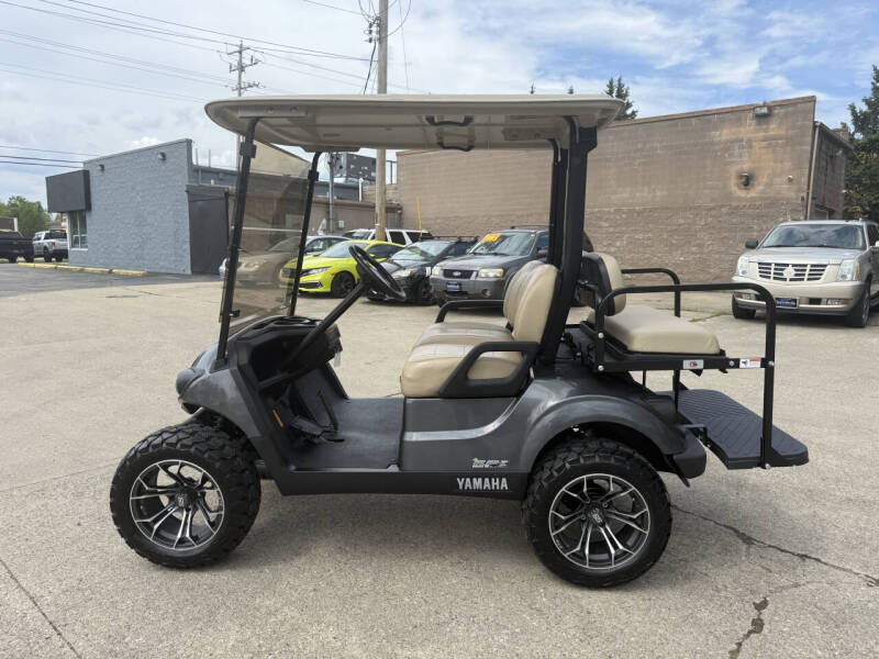 2019 Yamaha GOLF CART 4 SEATER