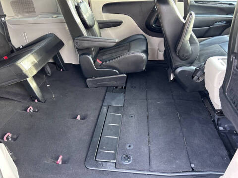 2020 Dodge Grand Caravan SXT