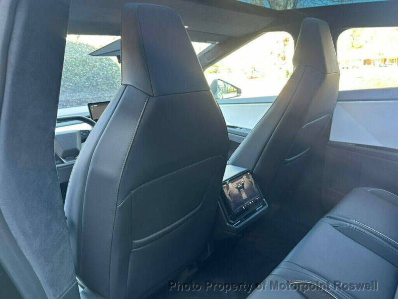 2024 Tesla Cybertruck