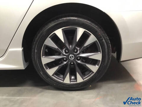 2016 Nissan Sentra SR