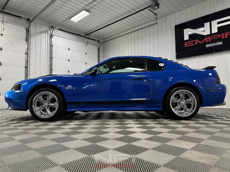 2004 Ford Mustang Mach 1 Premium