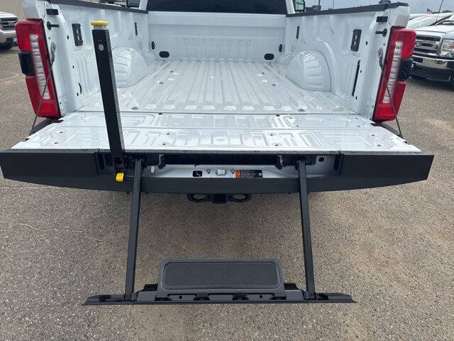 2025 Ford F-350 Super Duty XLT