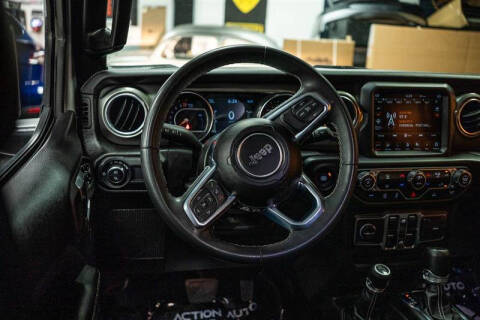 2023 Jeep Gladiator Overland