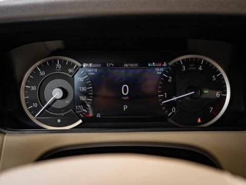 2022 Land Rover Range Rover Velar P250 R-Dynamic S