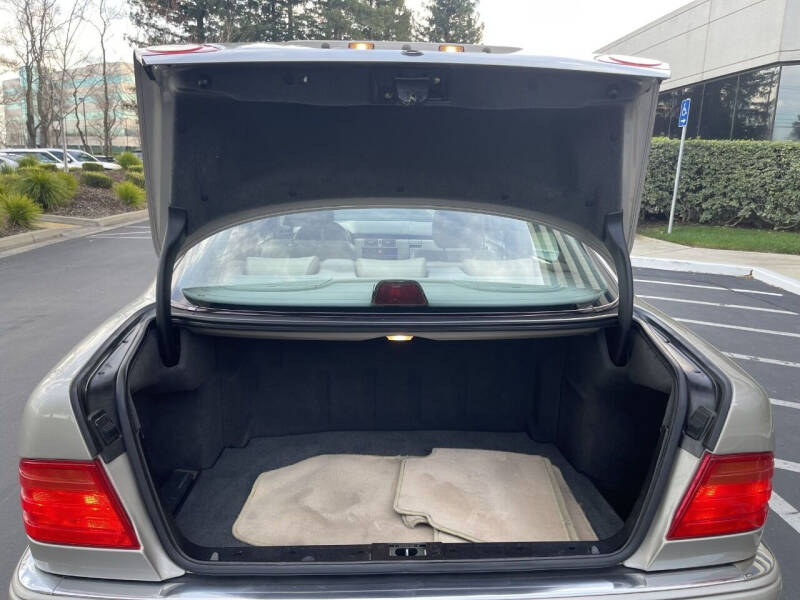 1998 Mercedes-Benz E-Class E 320