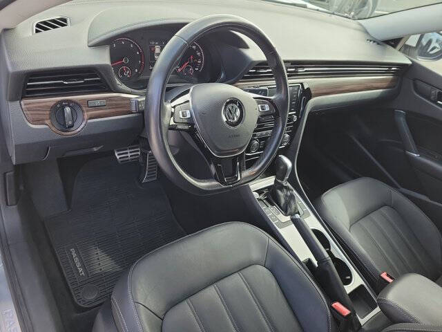 2020 Volkswagen Passat SEL