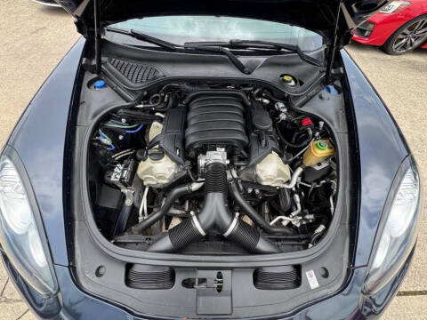 2016 Porsche Panamera