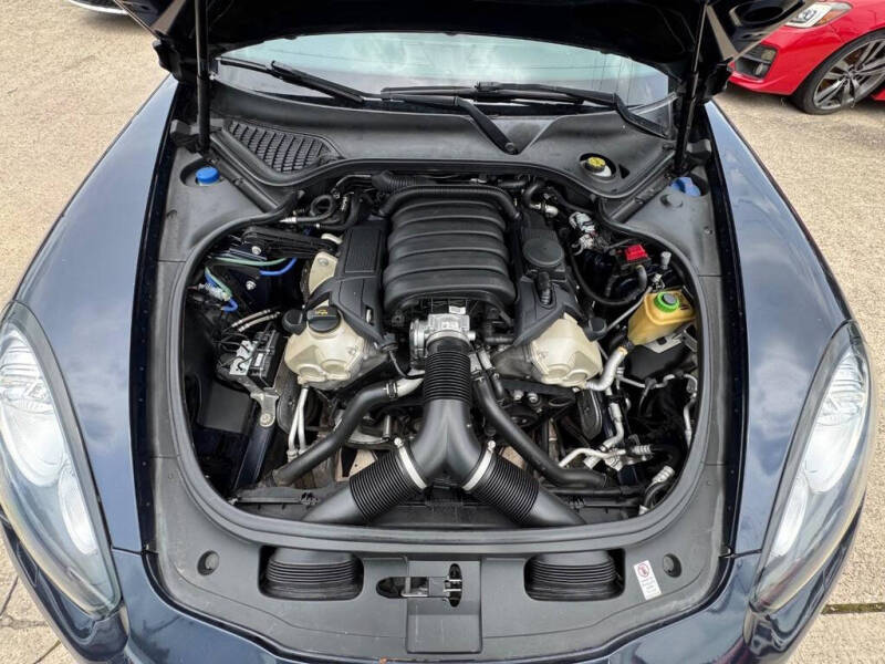 2016 Porsche Panamera