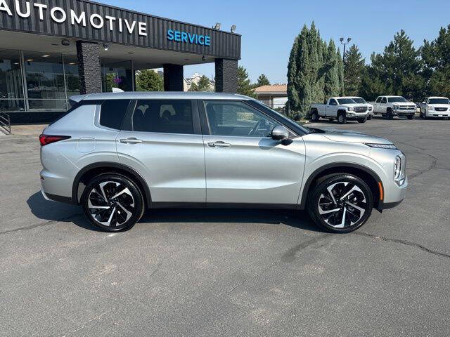 2024 Mitsubishi Outlander for sale at Axio Auto Boise in Boise, ID