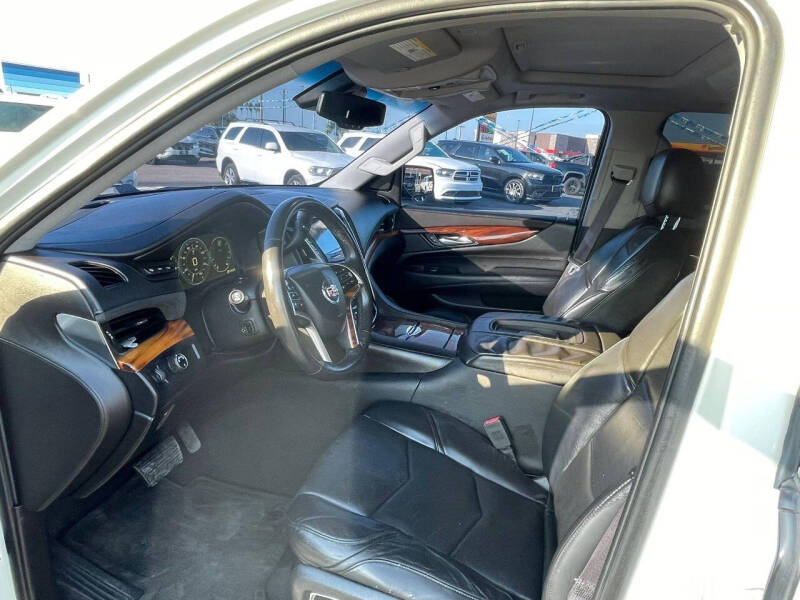 2015 Cadillac Escalade Premium