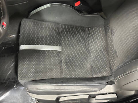 2024 Toyota GR86 Premium