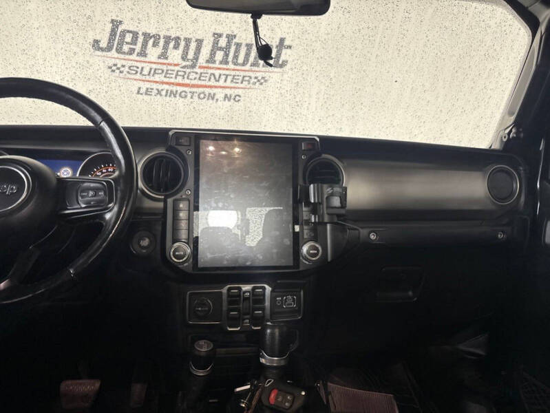 2021 Jeep Gladiator Willys