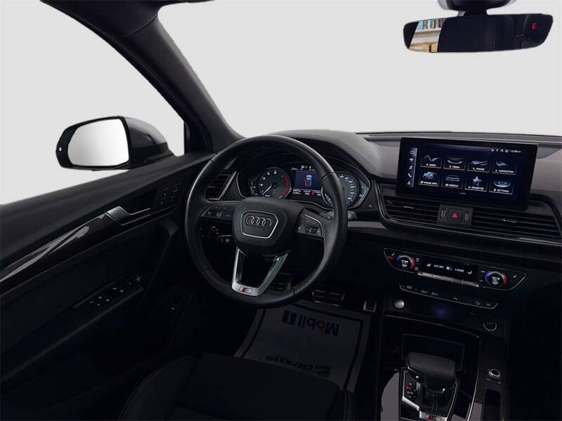 2022 Audi SQ5 3.0T quattro Premium