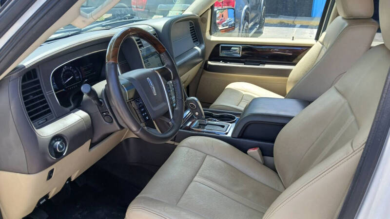 2017 Lincoln Navigator L Reserve