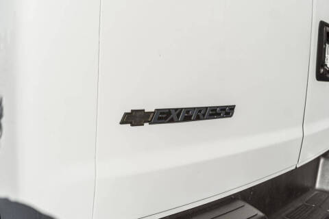 2024 Chevrolet Express 2500