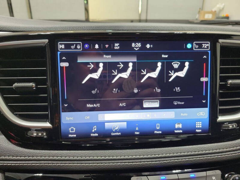 2026 Chrysler Pacifica Limited