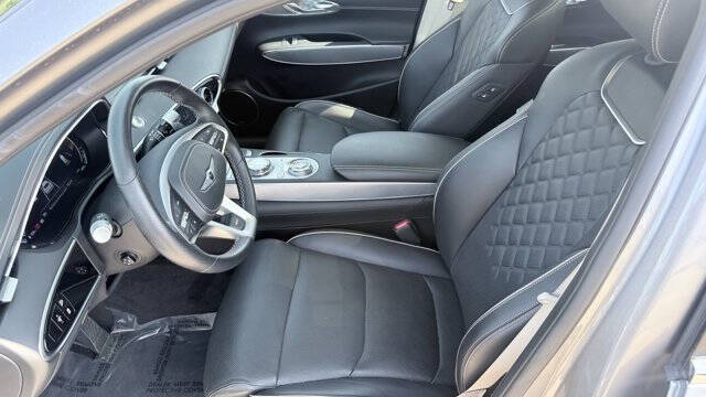 2023 Genesis Electrified GV70
