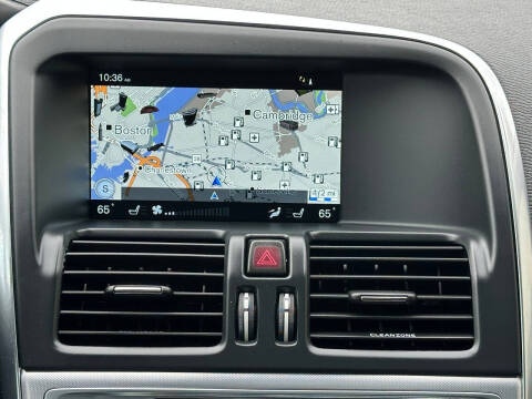 2017 Volvo XC60 T6 Dynamic