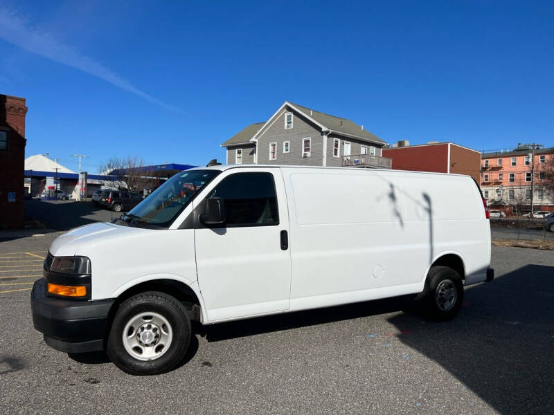 2020 Chevrolet Express 2500