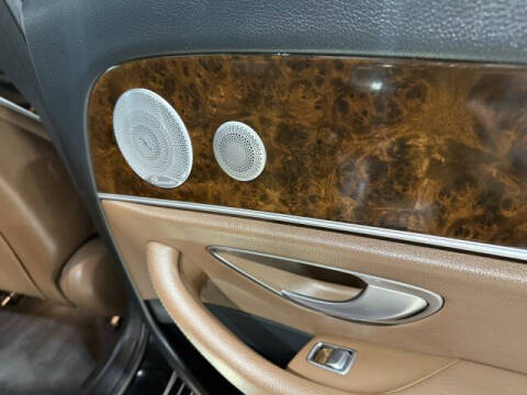 2019 Mercedes-Benz E-Class E 300