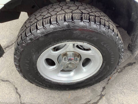 2004 Ford Explorer Sport Trac XLS