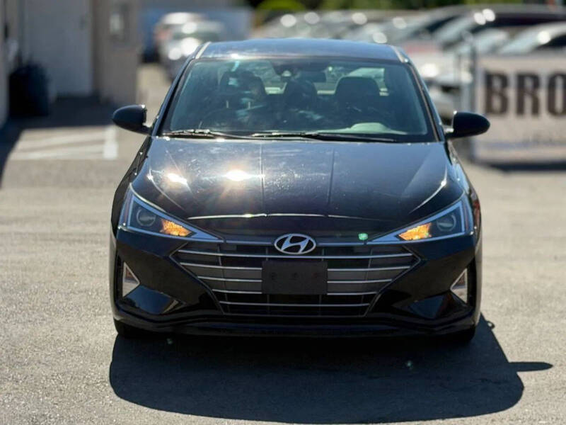 2020 Hyundai Elantra