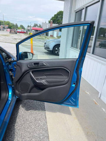 2017 Ford Fiesta SE