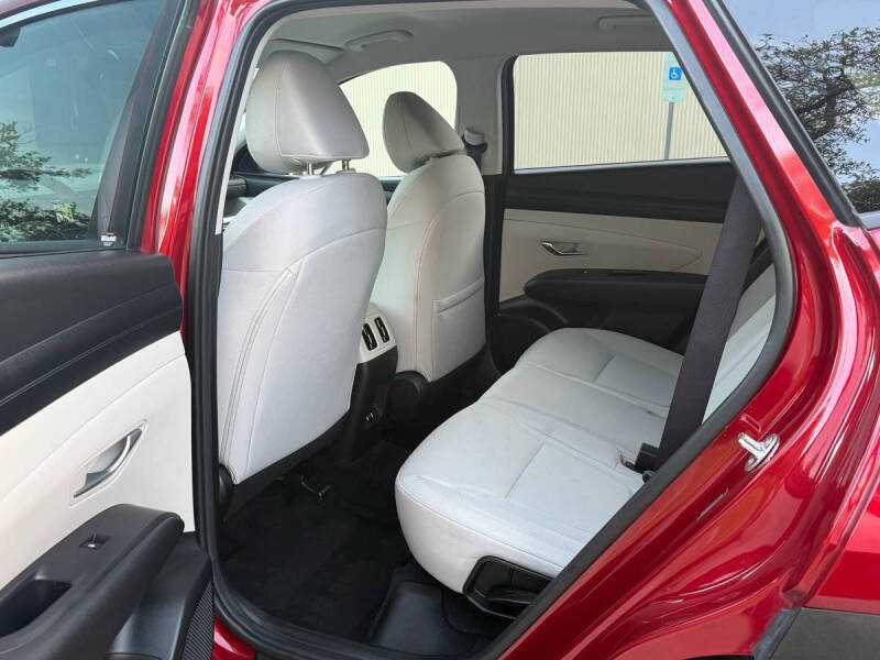 2025 Hyundai Tucson SEL - Photo 13