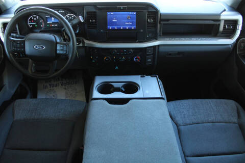 2025 Ford F-350 Super Duty XLT